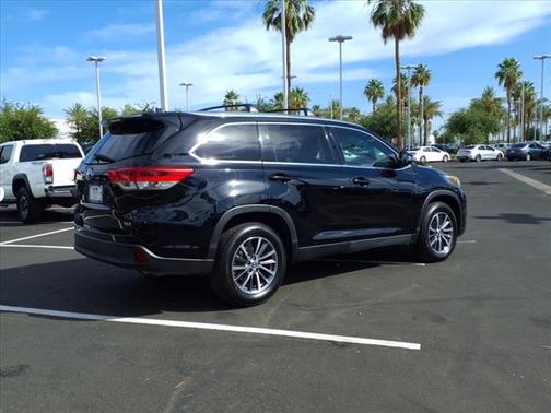 2019 Toyota Highlander SUV