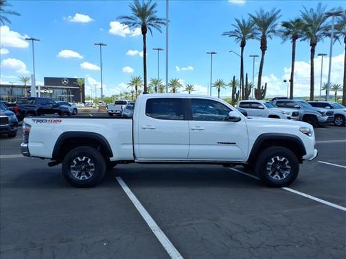 2023 Toyota Tacoma TRUCK