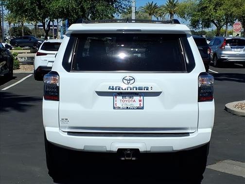 Ice Cap 2024 Toyota 4Runner SR5