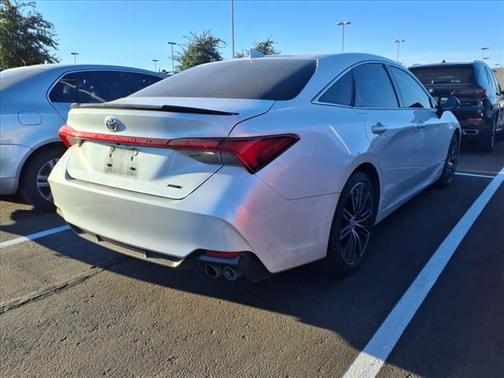 2019 Toyota Avalon XSE