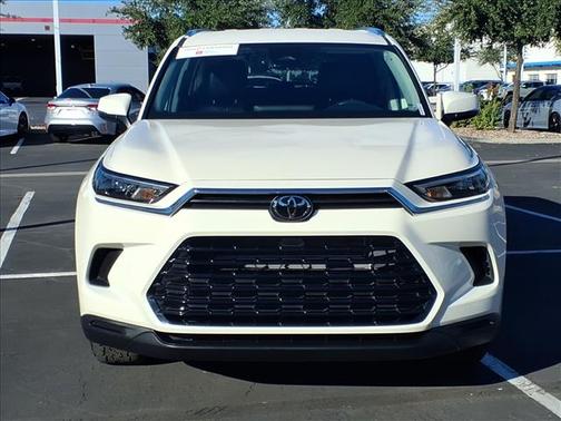 2024 Toyota Grand Highlander Hybrid XLE