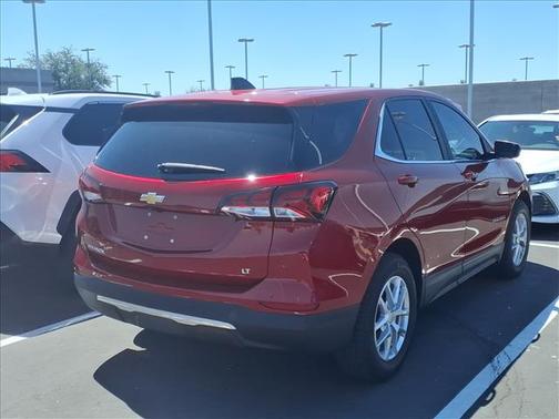 RED 2022 Chevrolet Equinox 1LT
