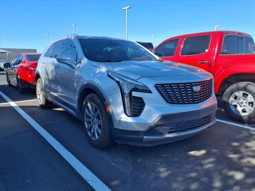 2019 Cadillac XT4 Premium Luxury