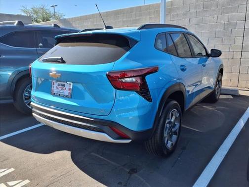 2025 Chevrolet Trax LT