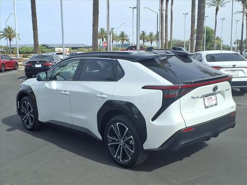 WHITE 2023 Toyota bZ4X Limited