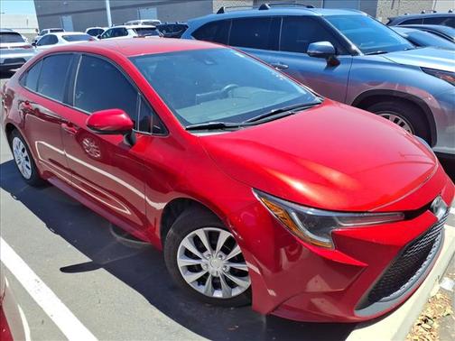 RED 2020 Toyota Corolla LE