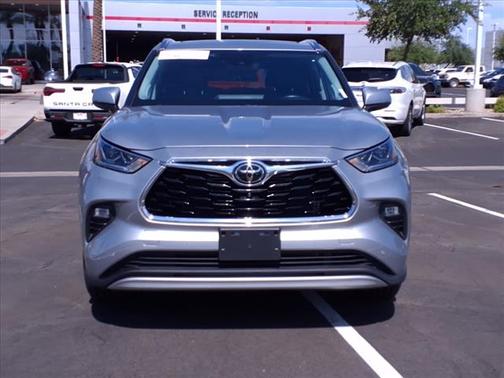 2021 Toyota Highlander Platinum