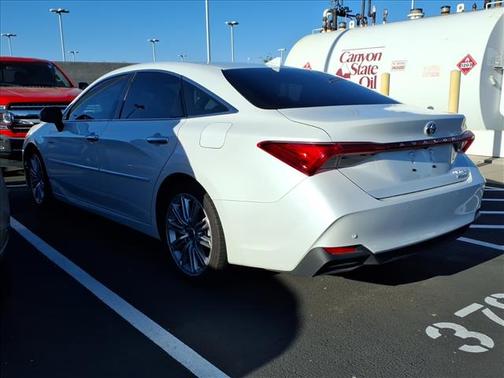 Wind Chill Pearl 2021 Toyota Avalon Hybrid Limited