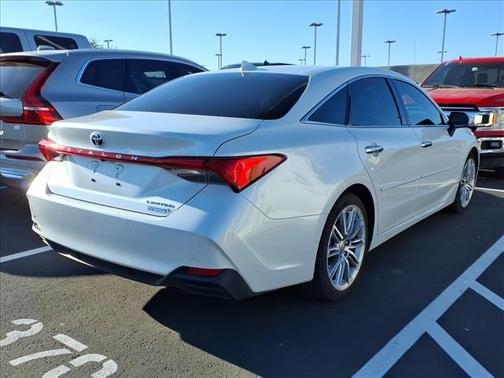 Wind Chill Pearl 2021 Toyota Avalon Hybrid Limited