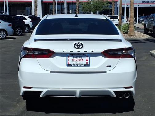 Ice Cap 2023 Toyota Camry SE