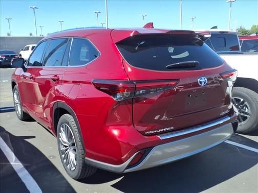 Ruby Flare Pearl 2021 Toyota Highlander Hybrid Platinum