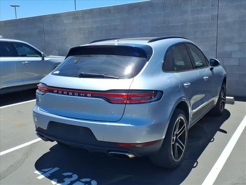 SILVER 2021 Porsche Macan Macan S