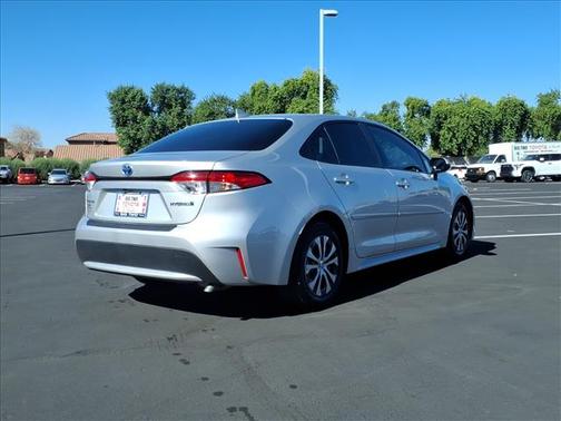 2022 Toyota Corolla Hybrid SE