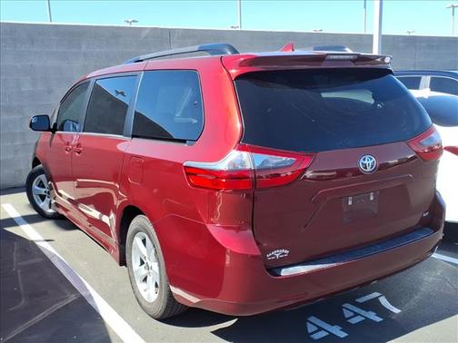 Salsa Red Pearl 2020 Toyota Sienna LE
