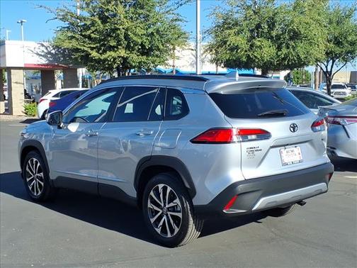 Sonic Silver 2022 Toyota Corolla Cross XLE