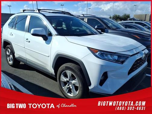 2020 Toyota RAV4 XLE