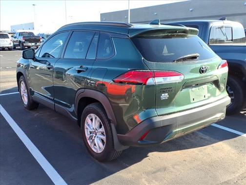2022 Toyota Corolla Cross LE