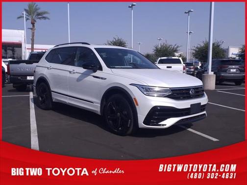 2023 Volkswagen Tiguan 2.0T SE R-Line Black