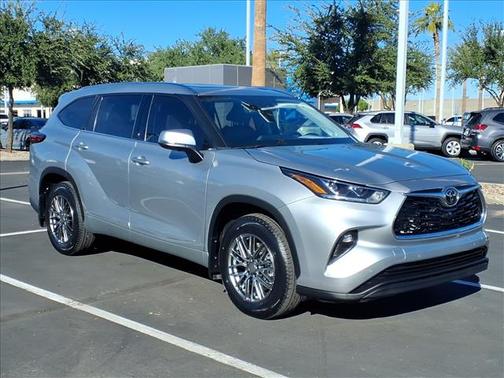2022 Toyota Highlander Limited