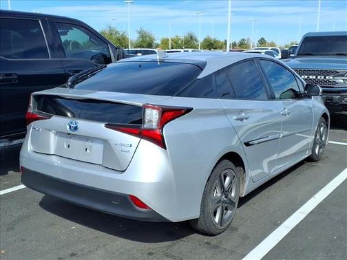 2019 Toyota Prius XLE