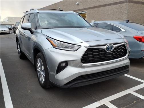 2023 Toyota Highlander Hybrid Limited