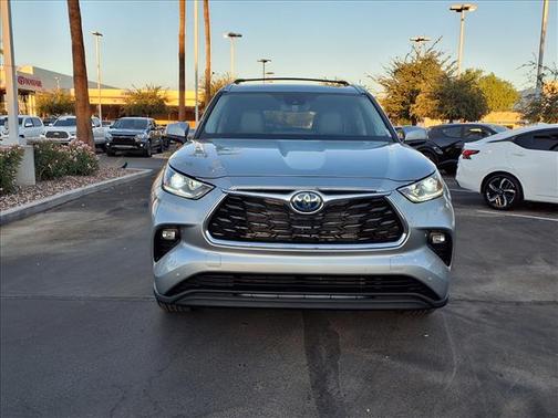 2023 Toyota Highlander Hybrid Limited