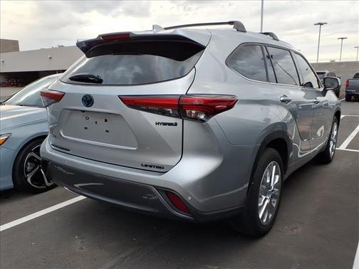 2023 Toyota Highlander Hybrid Limited