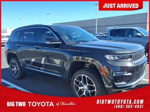 2023 Jeep Grand Cherokee Summit