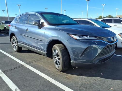 2023 Toyota Venza LE