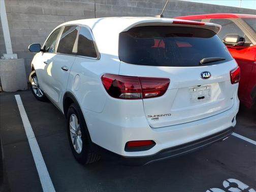 2020 Kia Sorento LX