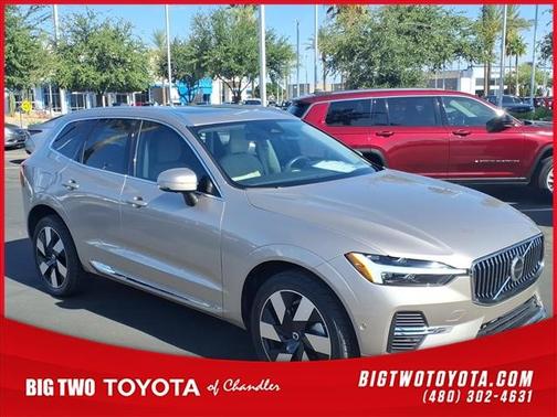 BEIGE 2023 Volvo XC60 Recharge Plug-In Hybrid T8 Ultimate Bright Theme