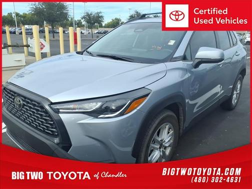 2024 Toyota Corolla Cross LE