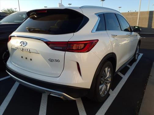 2020 INFINITI QX50 LUXE