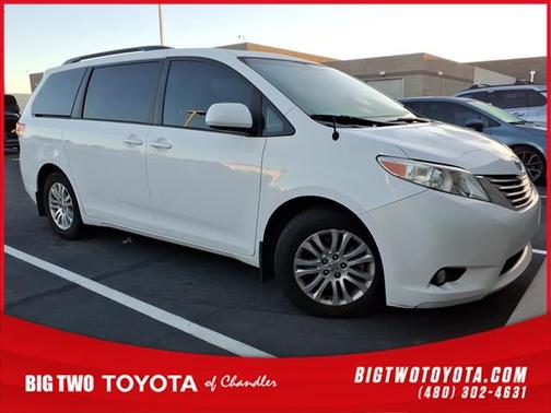 2014 Toyota Sienna XLE