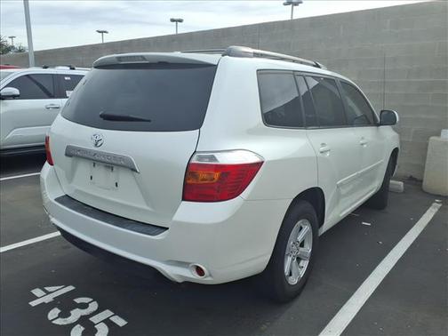 2010 Toyota Highlander SE