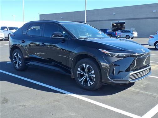 2025 Toyota bZ4X XLE
