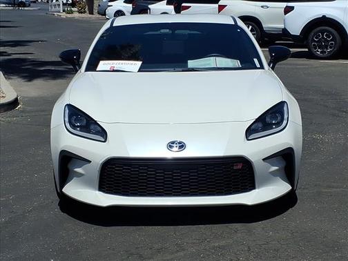 Halo 2025 Toyota GR86 Premium