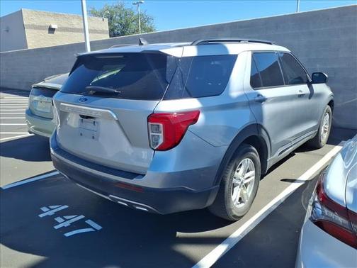 SILVER METALLIC 2023 Ford Explorer XLT