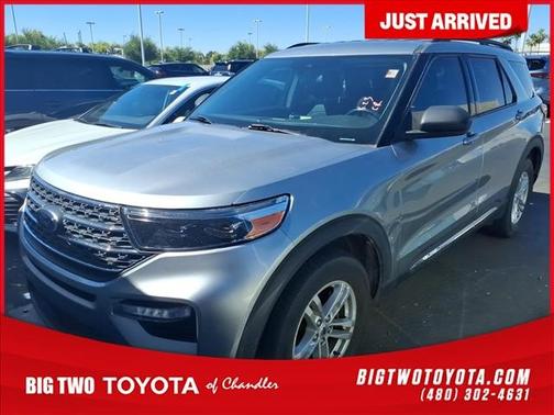 SILVER METALLIC 2023 Ford Explorer XLT