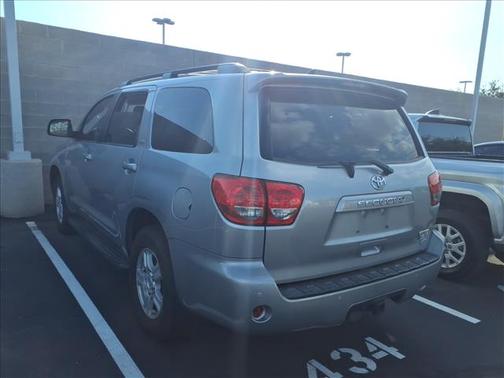 2016 Toyota Sequoia SR5