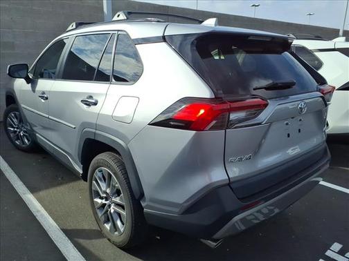 2022 Toyota RAV4 Limited