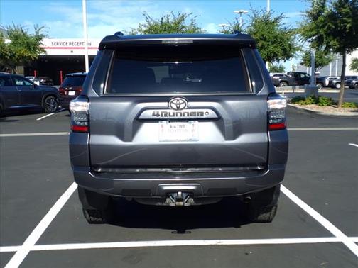 2020 Toyota 4Runner SR5