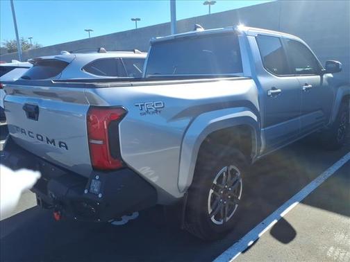 2024 Toyota Tacoma Boulder/Black Fabric w/Sm