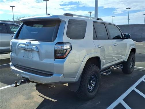 2022 Toyota 4Runner SR5
