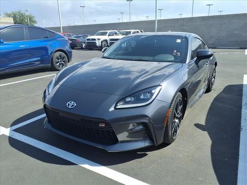 Pavement 2023 Toyota GR86 Base