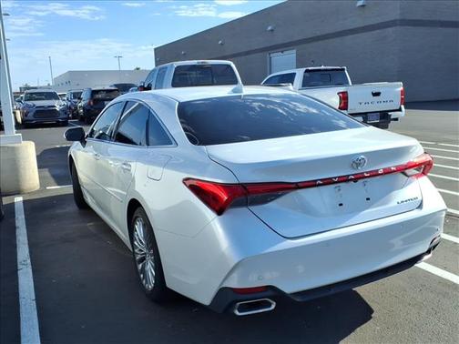 Wind Chill Pearl 2020 Toyota Avalon Limited
