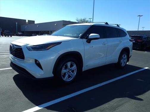 2021 Toyota Highlander Hybrid LE