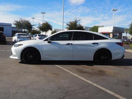 WHITE 2021 Toyota Avalon XSE