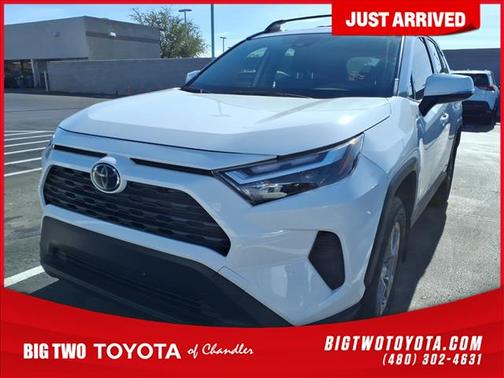 2025 Toyota RAV4 Hybrid LE