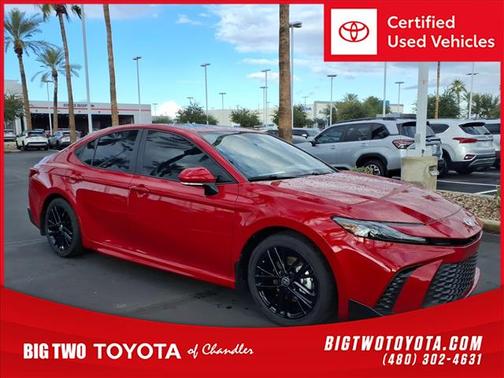 2025 Toyota Camry SE